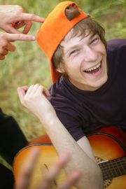 <p><span style="font-size: small;">   </span></p>